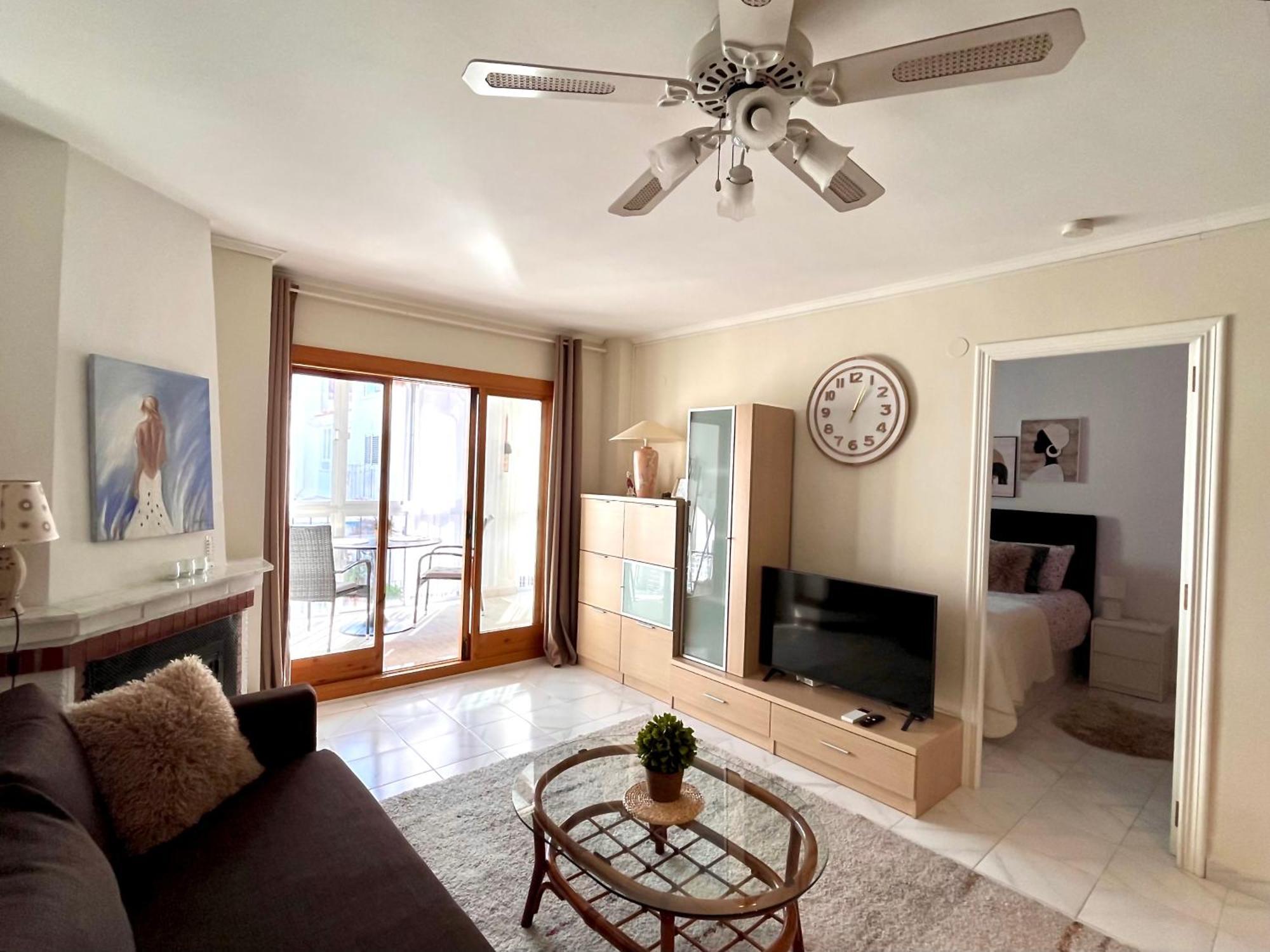 Cibeles Apartament Torrevieja Eksteriør billede